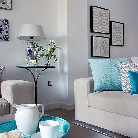 فندق Living4malaga مالقة