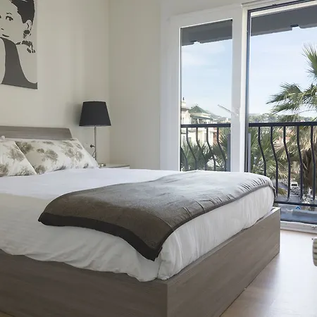 Living4malaga فندق مالقة